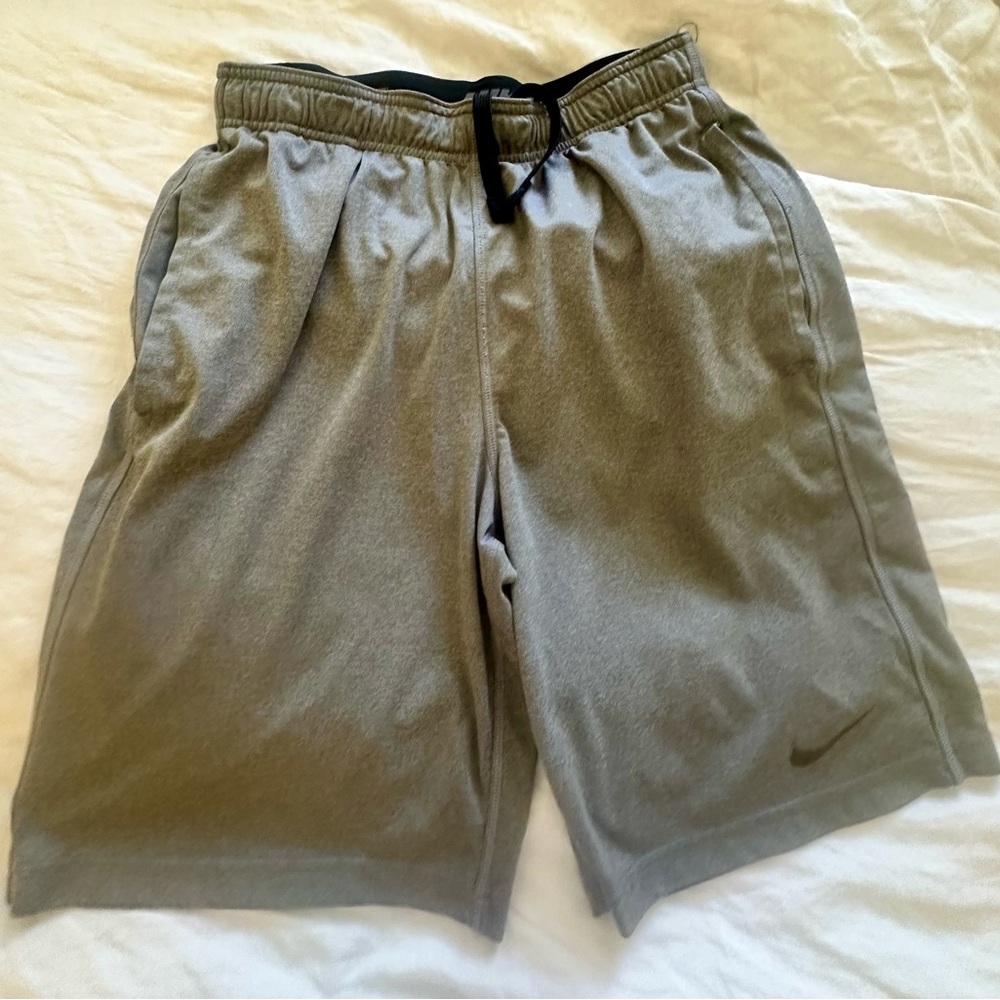 Nike Gray Athletic Dri-Fit Shorts with Elastic Waistband - size S